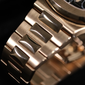 Patek Philippe Nautilus 5712/1R-001