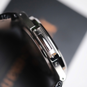 Patek Philippe Nautilus 5712G-001