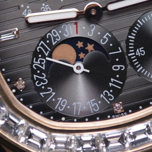 Patek Philippe Nautilus  5724R-001