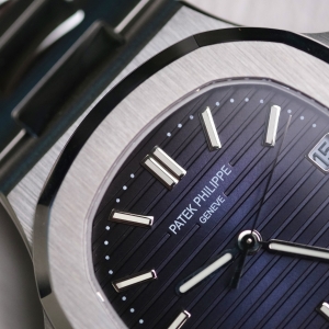 Patek Philippe Nautilus 5811/1G-001