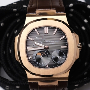 Patek Philippe Nautilus 5712R-001