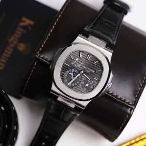 Patek Philippe Nautilus 5712G-001